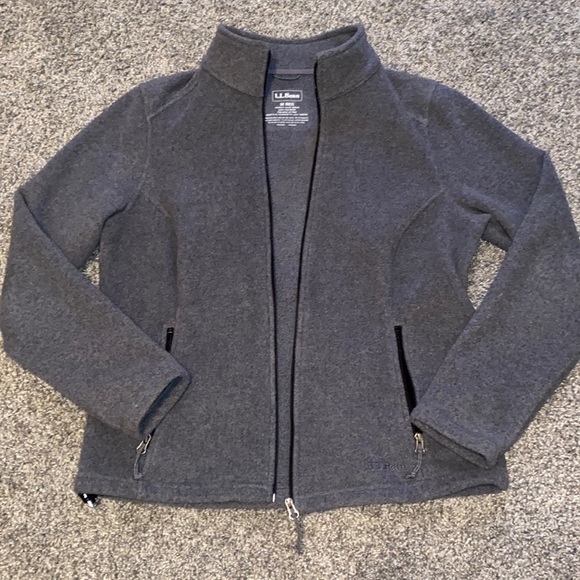 Womens LL Bean gray jacket - Picture 1 of 4